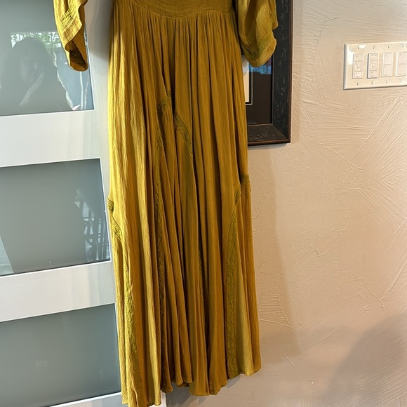 Free people Maxi dress. Worn once - Picture 5 of 7